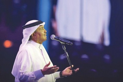 محمد عبده أول فنان عربي يغني في دار الأوبرا الفرنسية