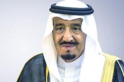 الملك سلمان يكشف قصة حجز الملك عبدالعزيز له في غرفة بقصر المربع