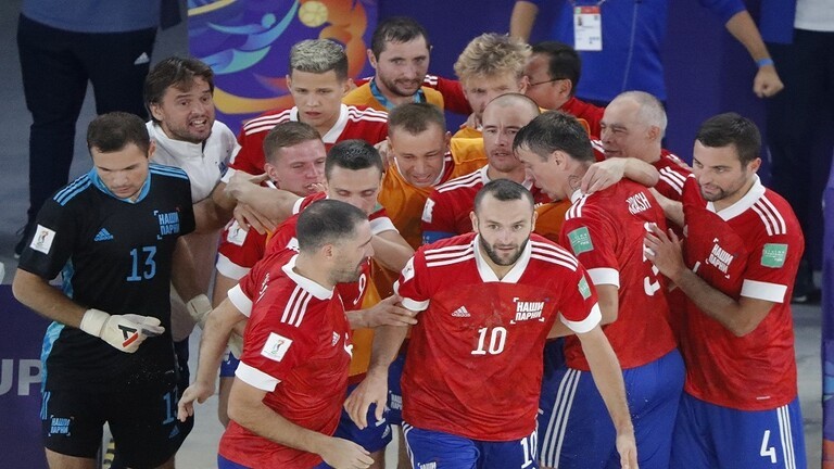 "روسيا" تفوز ببطولة العالم لكرة القدم الشاطئية