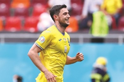 "أوكرانيا والنمسا" يبحثان عن تأهل تاريخي لنهائيات "كأس أوروبا"