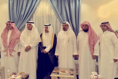 الكناني يحتفي بخطوبة المهندس " أحمد "