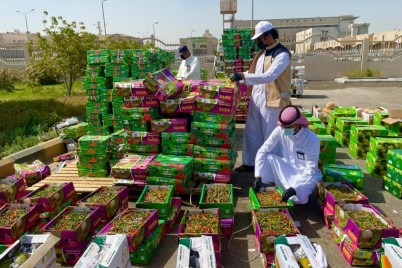 7 أطنان من الفواكه التالفة في سوق الدمام المركزي