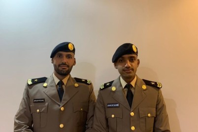 الشيخ عطاس زبيدي  يهنئ آل مجرشي  بتخرجهم من كلية الملك فهد الأمنية
