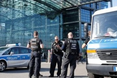 مسن يطعن طفل فى متجر بمدينة ميونيخ الألمانية.. والشرطة تعتقله