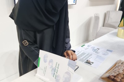 "الغامدي" توثق دور المملكة الإنساني والإغاثي في مؤلف بمعرض جدة الدولي للكتاب