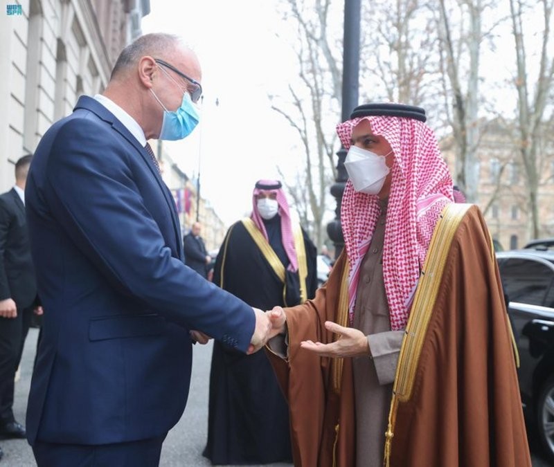 وزير الخارجية يلتقي نظيره الكرواتي ويعقدان جلسة مباحثات رسمية