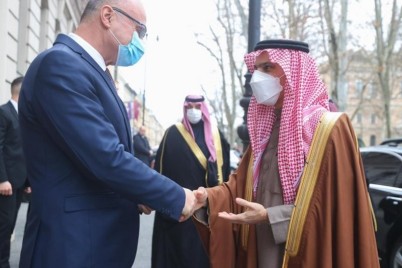 وزير الخارجية يلتقي نظيره الكرواتي ويعقدان جلسة مباحثات رسمية