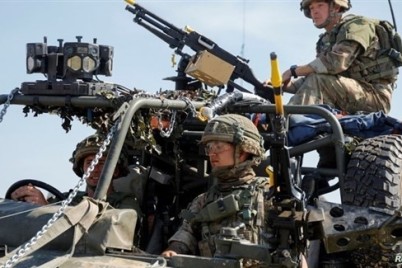 الناتو يزيد عدد قوات التدخل السريع