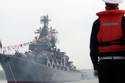أوكرانيا تؤكد قصف سفينة روسية وموسكو تنفي