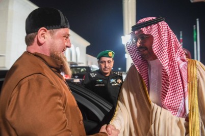 الرئيس الشيشاني يغادر جدة