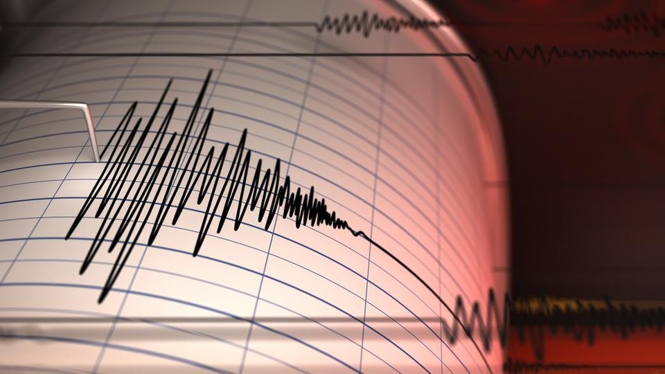 زلزال بقوة 5.2 درجات يضرب سواحل شبه جزيرة كامتشاتكا الروسية