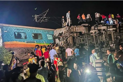 ارتفاع ضحايا حادث قطارات الهند إلى 288 قتيلاً و850 جريحاً