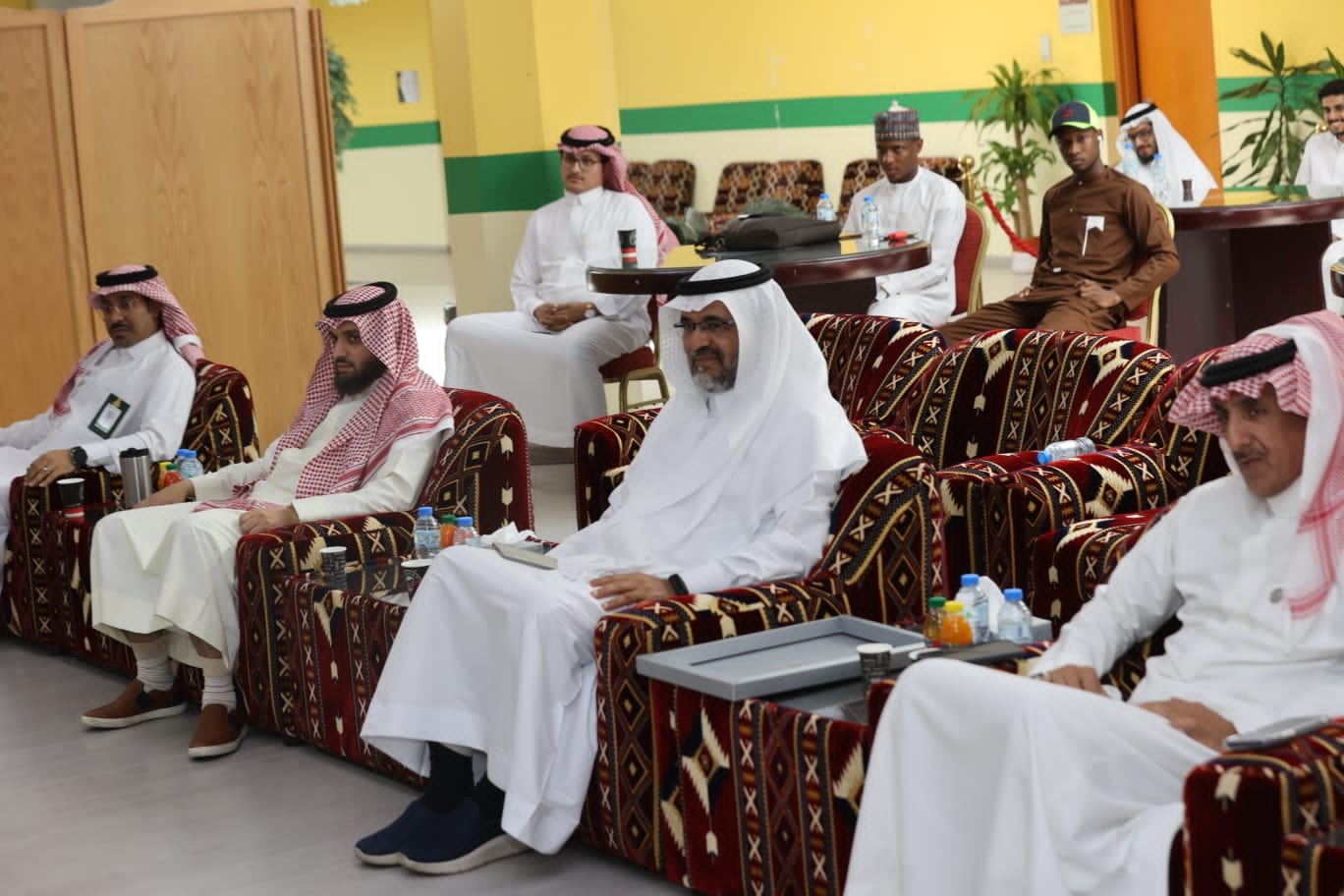 11 شاعرًا يتنافسون على لقب "شاعر الجامعة" في التصفيات النهائية بجامعة "المؤسس"