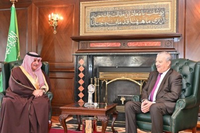 أمير تبوك يستقبل القنصل العام للجزائر