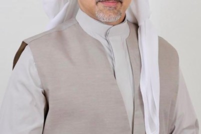 "بعد عام من المعاناة مع المرض"  والدة الدكتور ادريس تغادر المستشفى