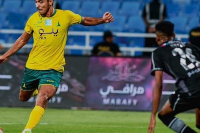 الخليج يفوز على الأخدود بهدف ناري