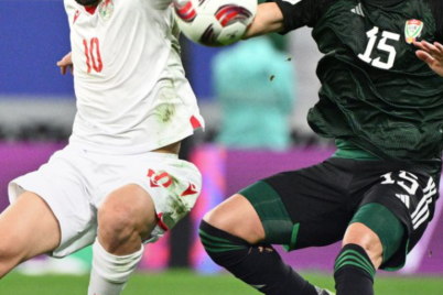 طاجيكستان تهزم الإمارات وتتأهل لربع نهائي كأس آسيا